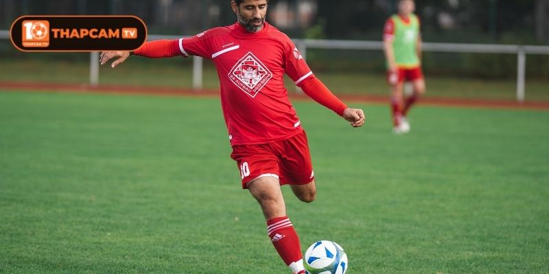 Những đội bóng xuất sắc, ứng viên nổi bật